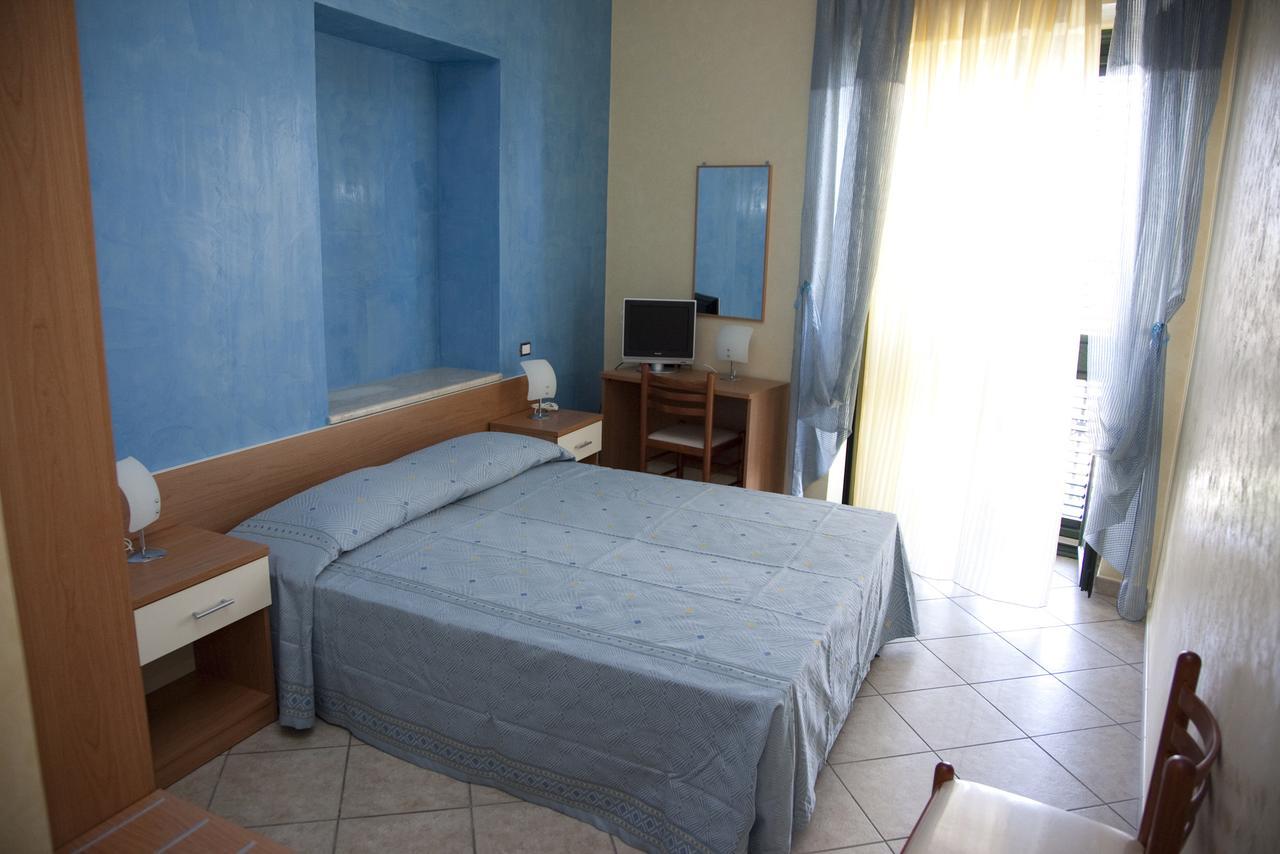 Bed and Breakfast Il Portico Dei Normanni Butera Exterior foto