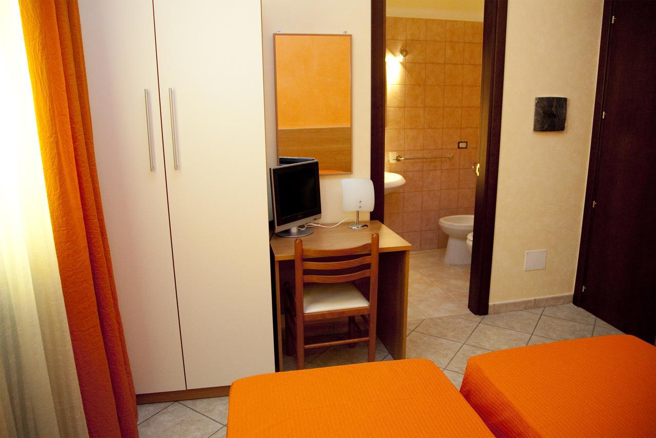 Bed and Breakfast Il Portico Dei Normanni Butera Exterior foto