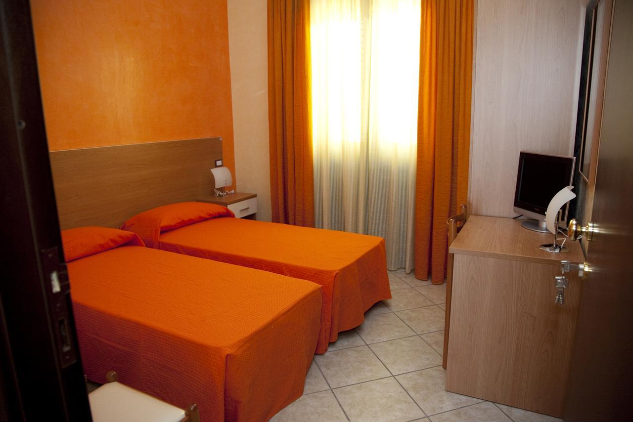 Bed and Breakfast Il Portico Dei Normanni Butera Exterior foto